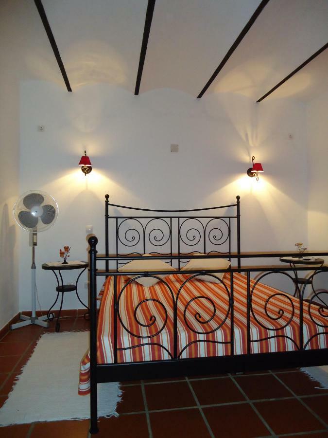 Monte Da Avo Chica Hotell Monsaraz Exteriör bild