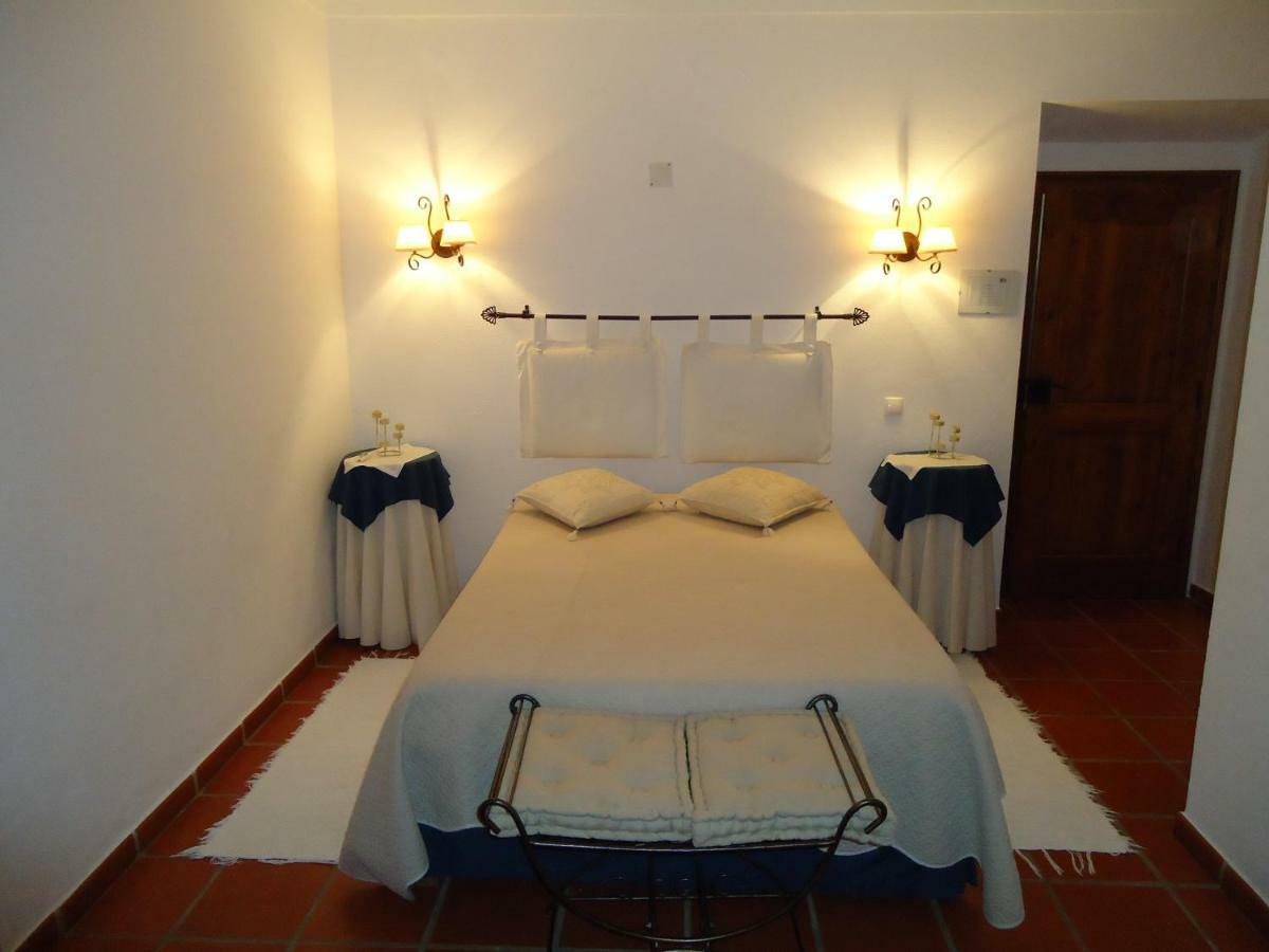 Monte Da Avo Chica Hotell Monsaraz Exteriör bild